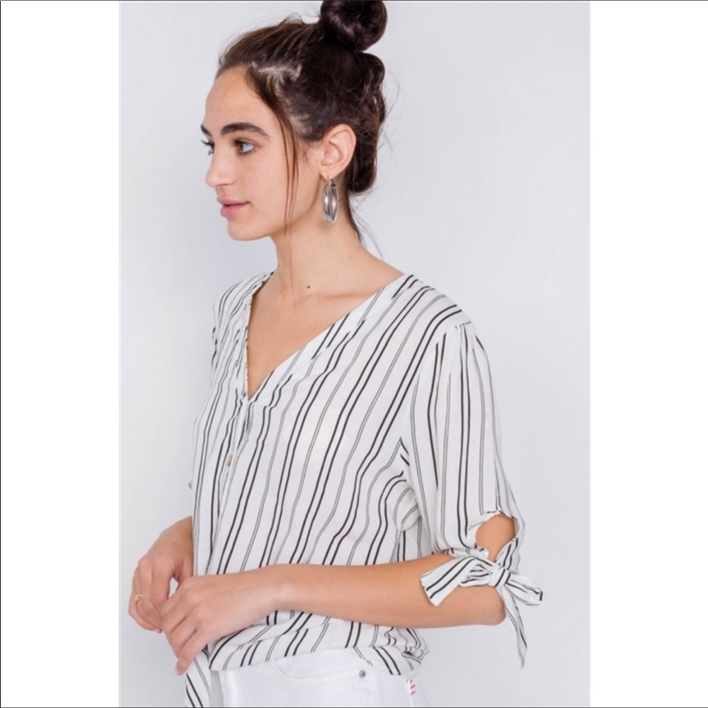 Almost gone (S). Stripe blouse